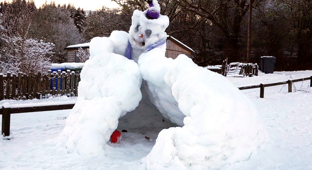 A snowman at Kinlochard