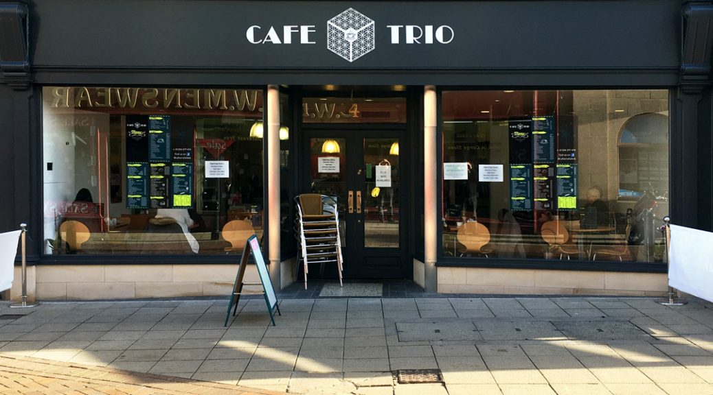 External view of Café Trio, Falkirk