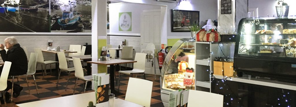 Internal view of Antonios Deli in Falkirk