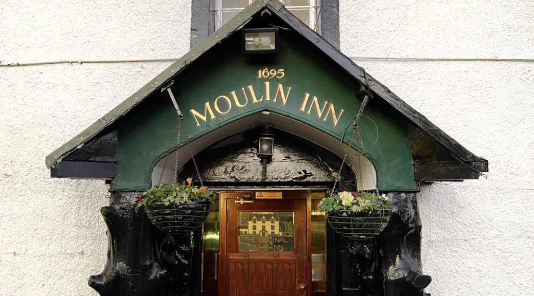 Entrance to the Moulin Hotel