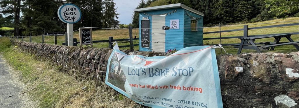 Honesty hut near Baslfron