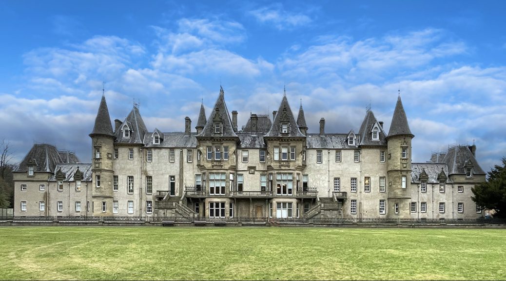 External view of Callendar House